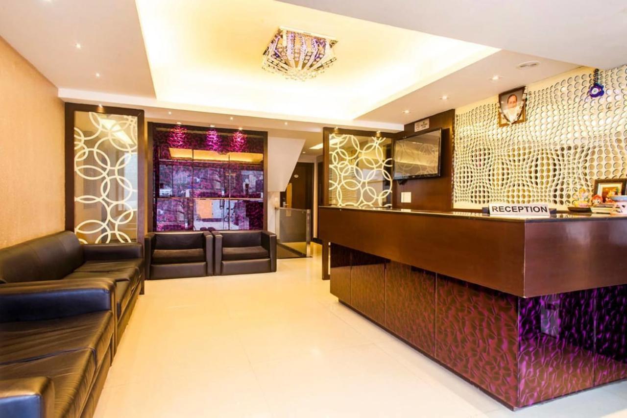 Fabhotel Red Leaf Mall Road Mussoorie Exterior foto