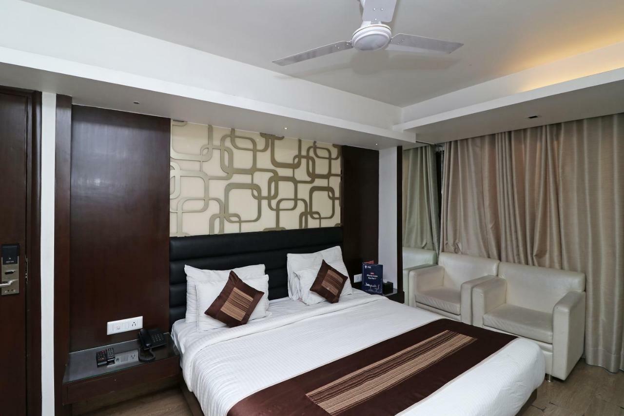 Fabhotel Red Leaf Mall Road Mussoorie Exterior foto